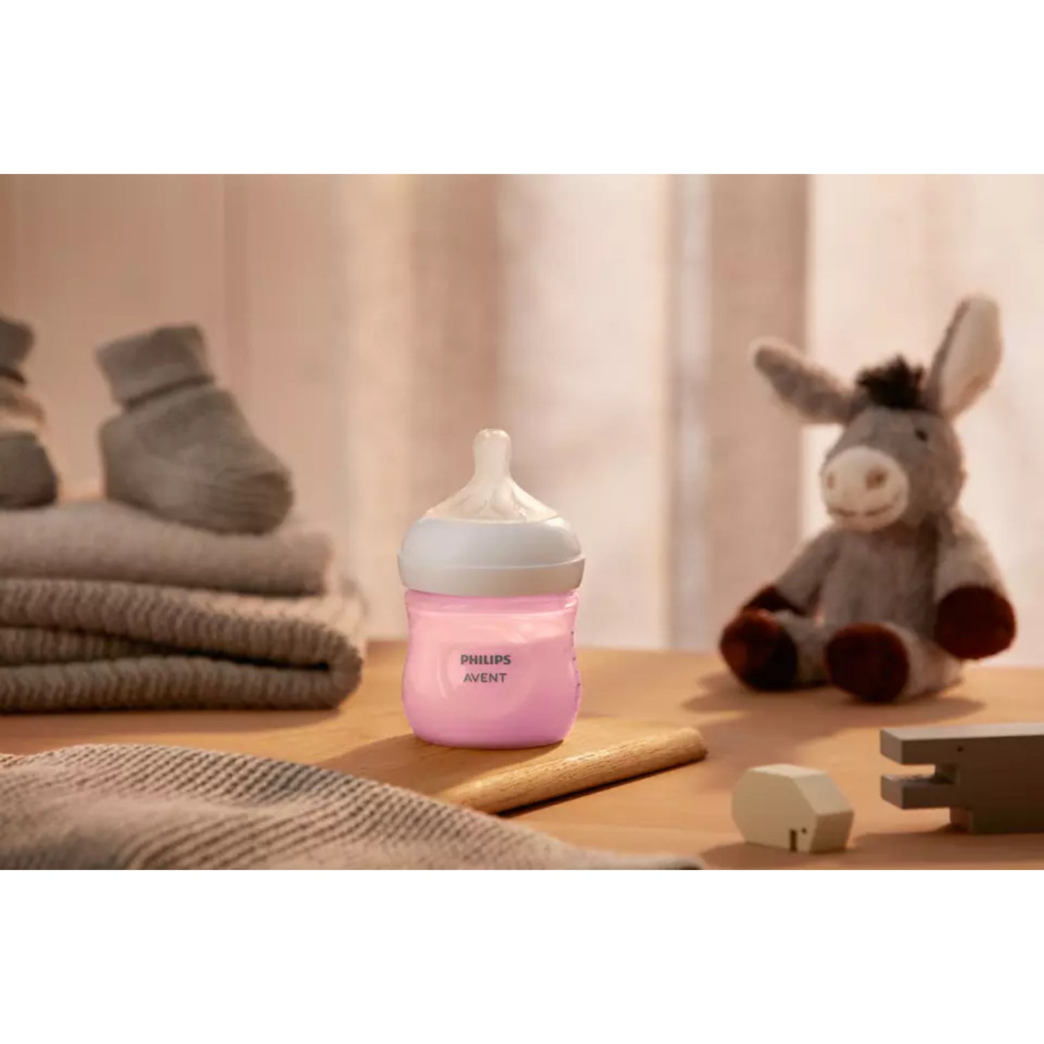 Philips Avent Natural Baby Bottle with Natural Response Nipple