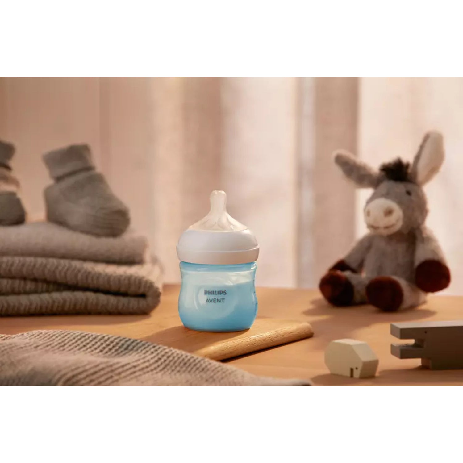 Philips Avent Natural Baby Bottle with Natural Response Nipple