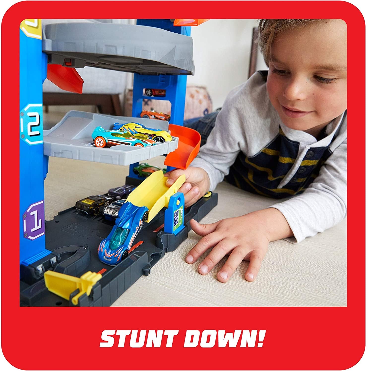 Hot Wheels City Stunt Garage Play Set w/ Elevator to Upper Levels Connects to Other Sets