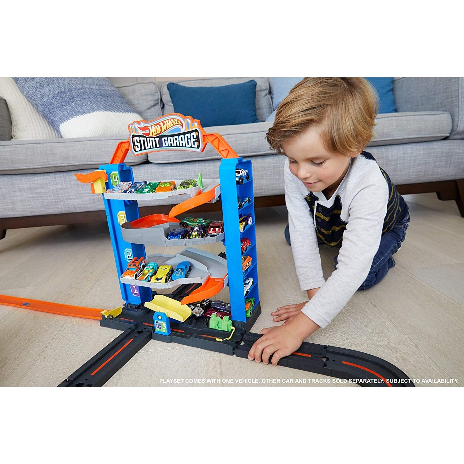 Mattel Hot Wheels City Stunt Garage Play Set