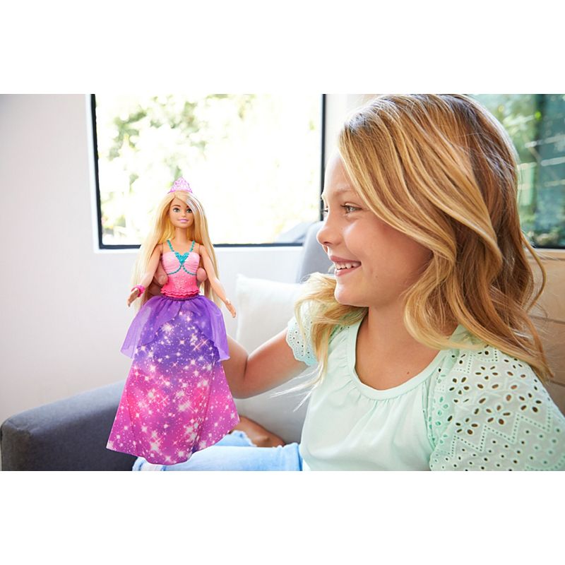 Mattel Barbie Dreamtopia 2-in-1 Princess to Mermaid Fashion Transformation Doll (Blonde, 11.5-in)