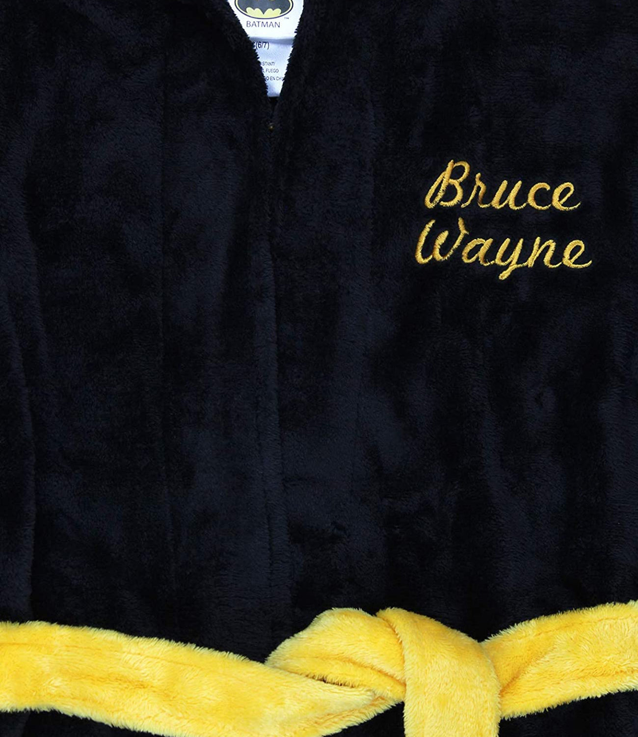 DC Comics Boys 4-12 Bruce Wayne Batman Belted Plush Fleece Robe