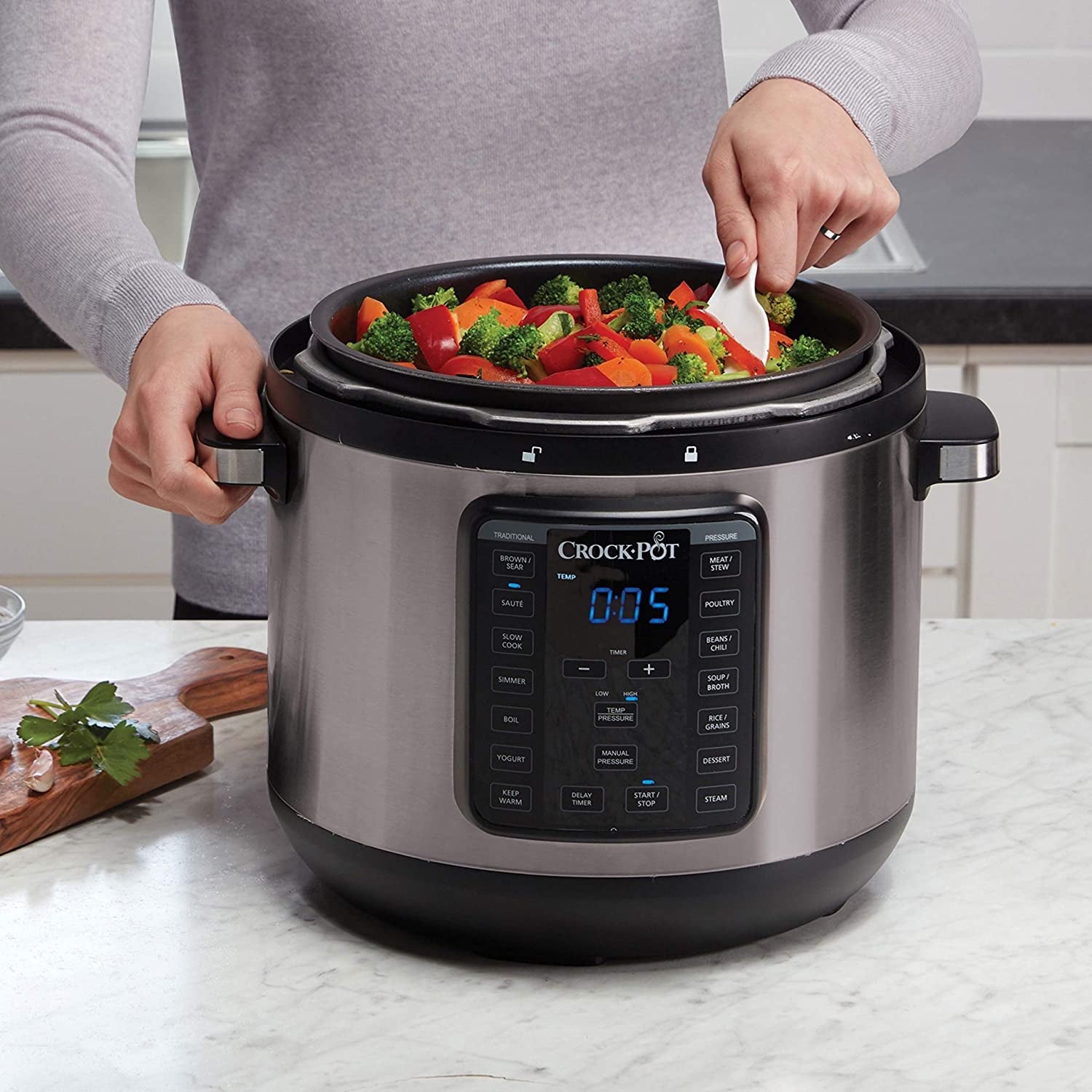 Crock-pot 8-Quart Multi-Use XL Express Crock Programmable Slow Cooker