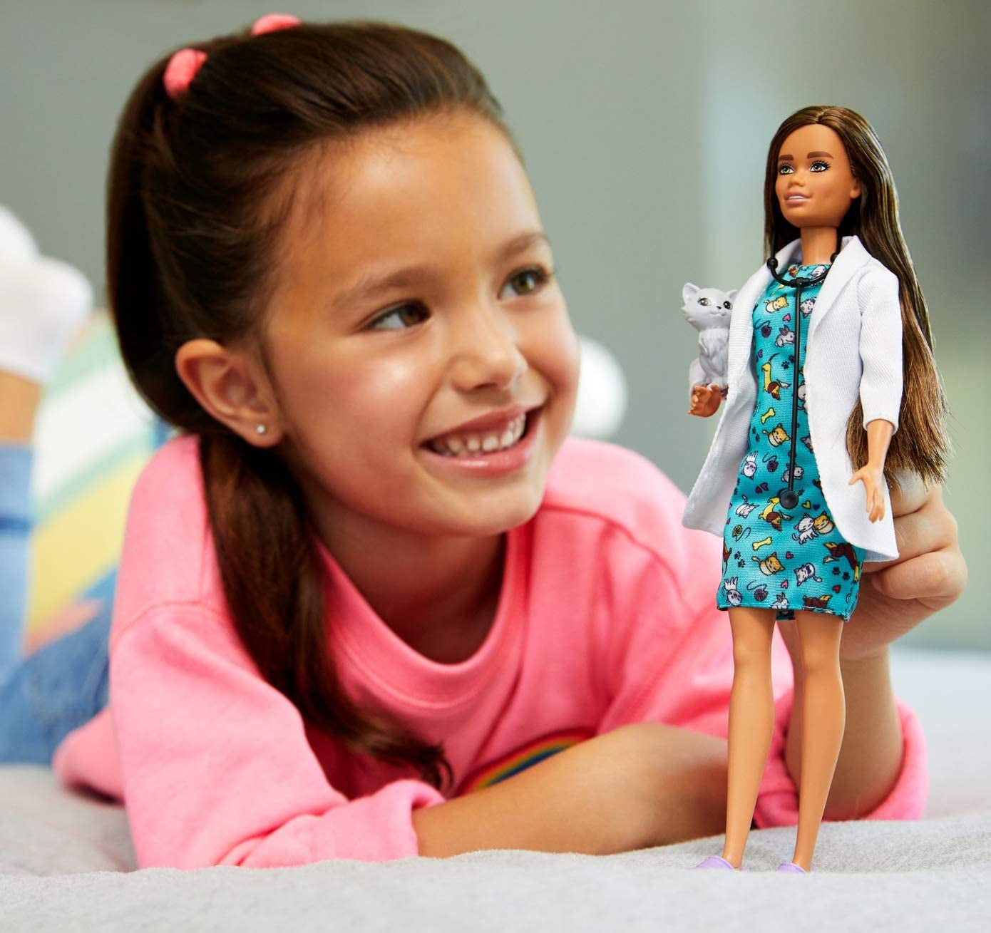 Barbie Pet Vet with Career Pet-Print Dress, Medical Coat, Shoes and Kitty Patient