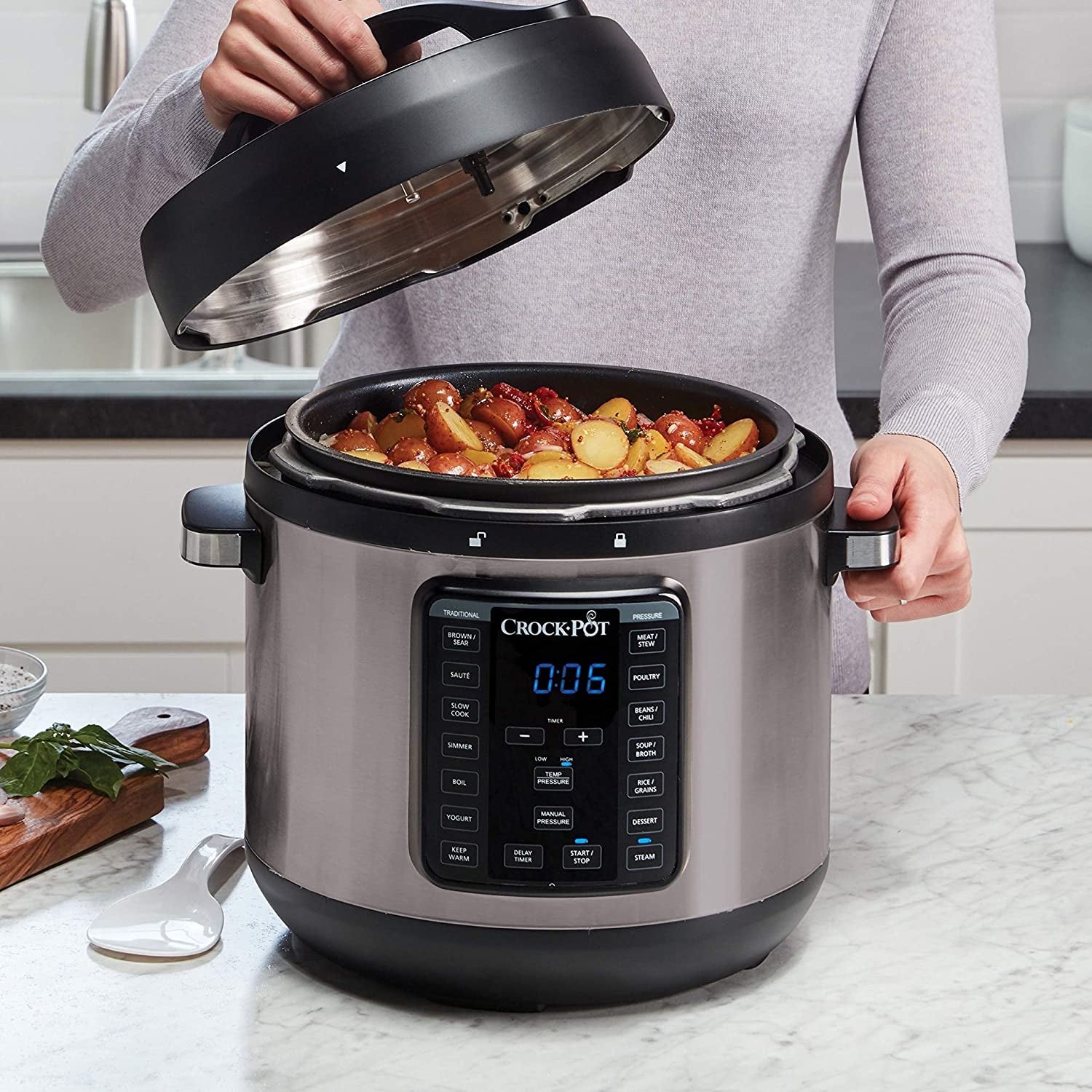 Crock-pot 8-Quart Multi-Use XL Express Crock Programmable Slow Cooker