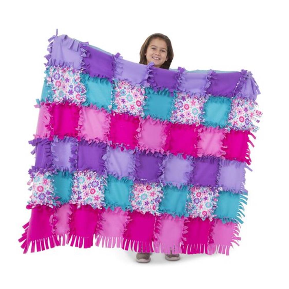 Melissa and Doug Created by Me! Flower Fleece Quilt