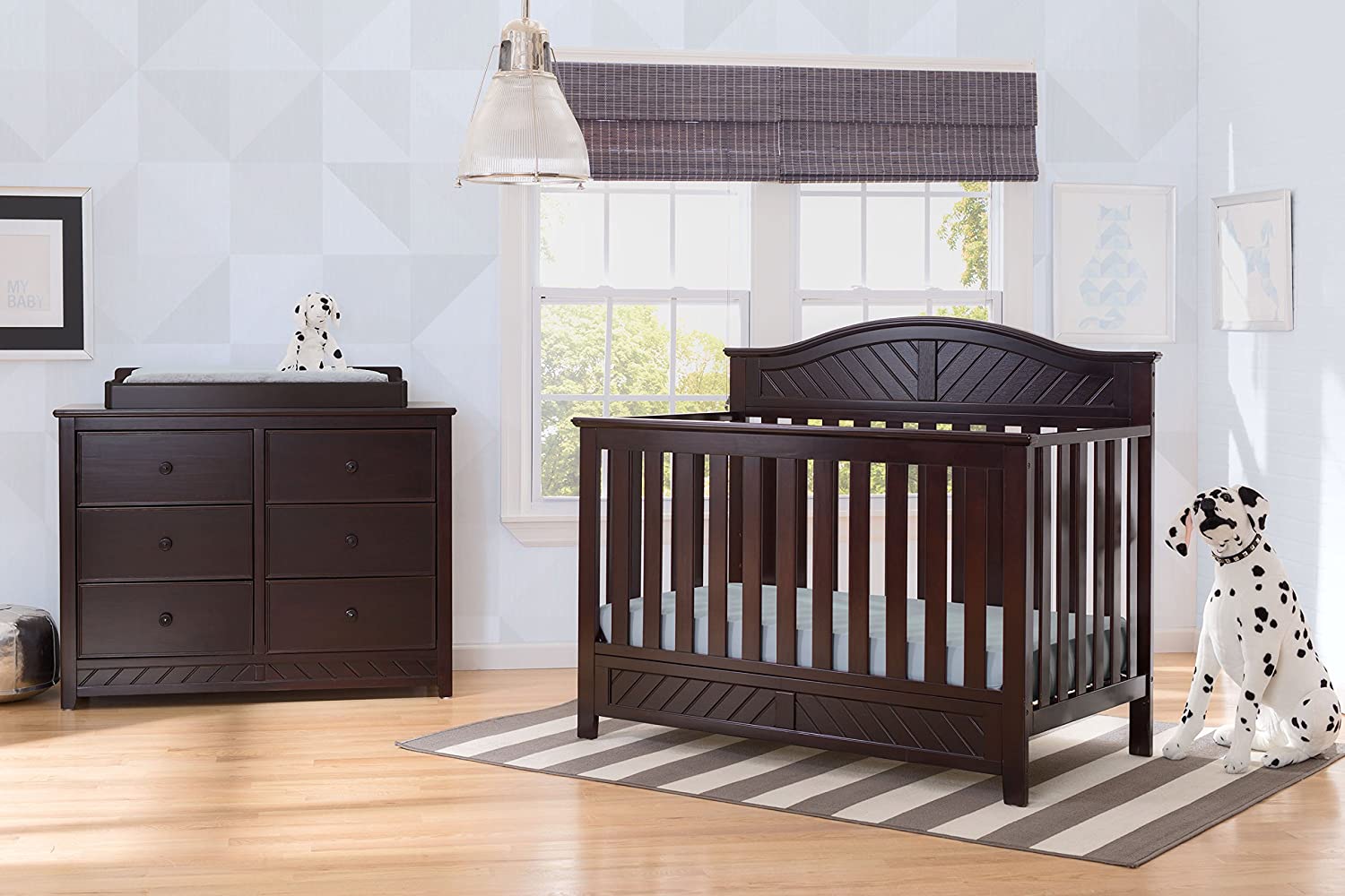 Delta Childrens Products Bennington Elite Curved 4-in-1 Convertible Crib, Dark Espresso