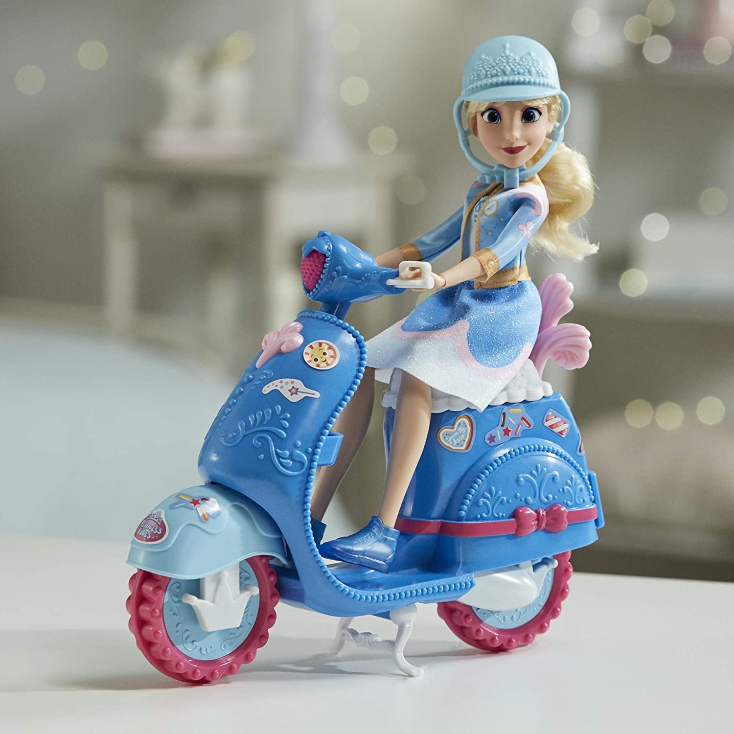 Disney Princess Comfy Squad Cinderella's Sweet Scooter