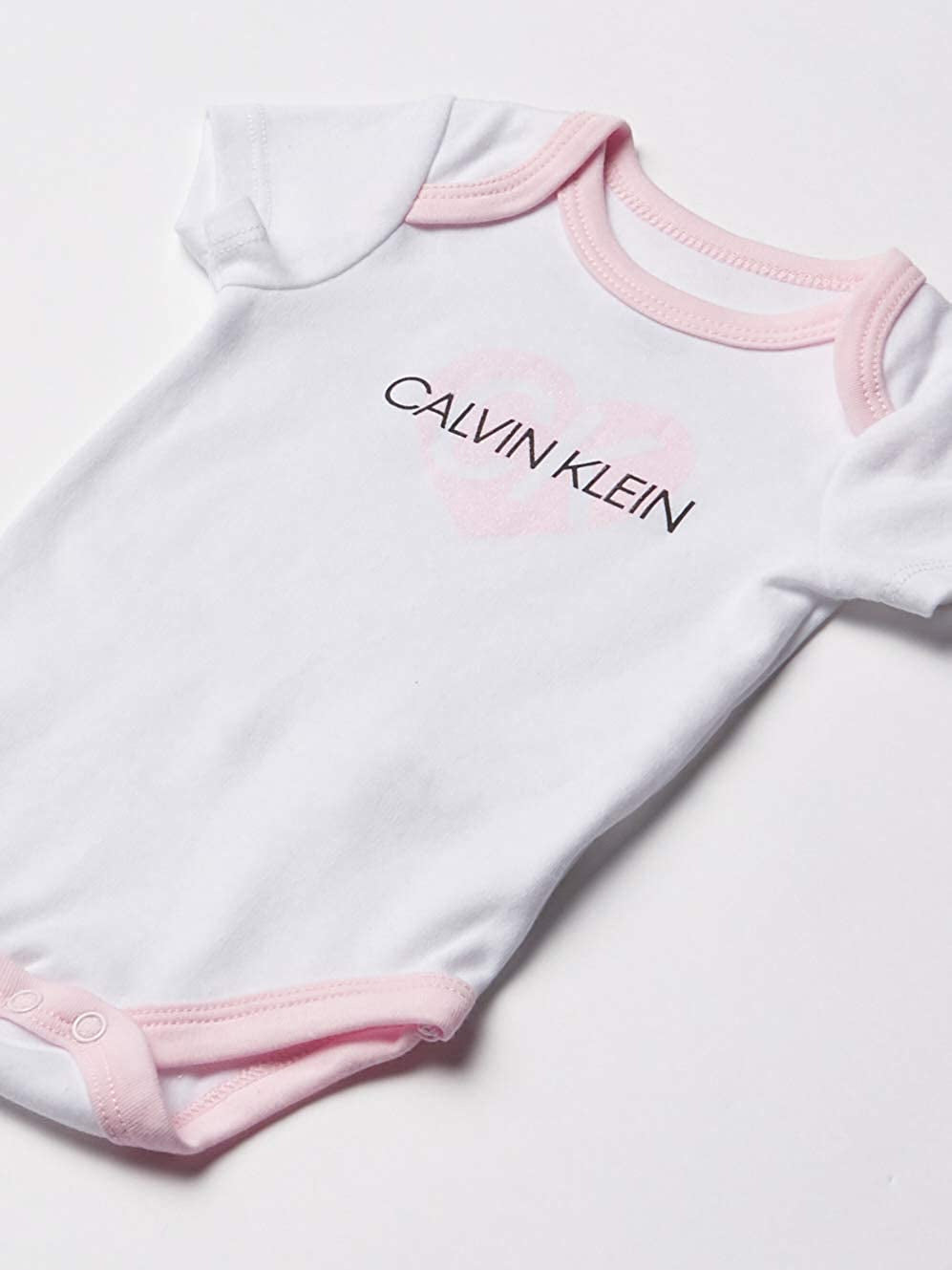 Calvin Klein Girls 0-9 Months Heart 3-Piece Bodysuit Pant Set