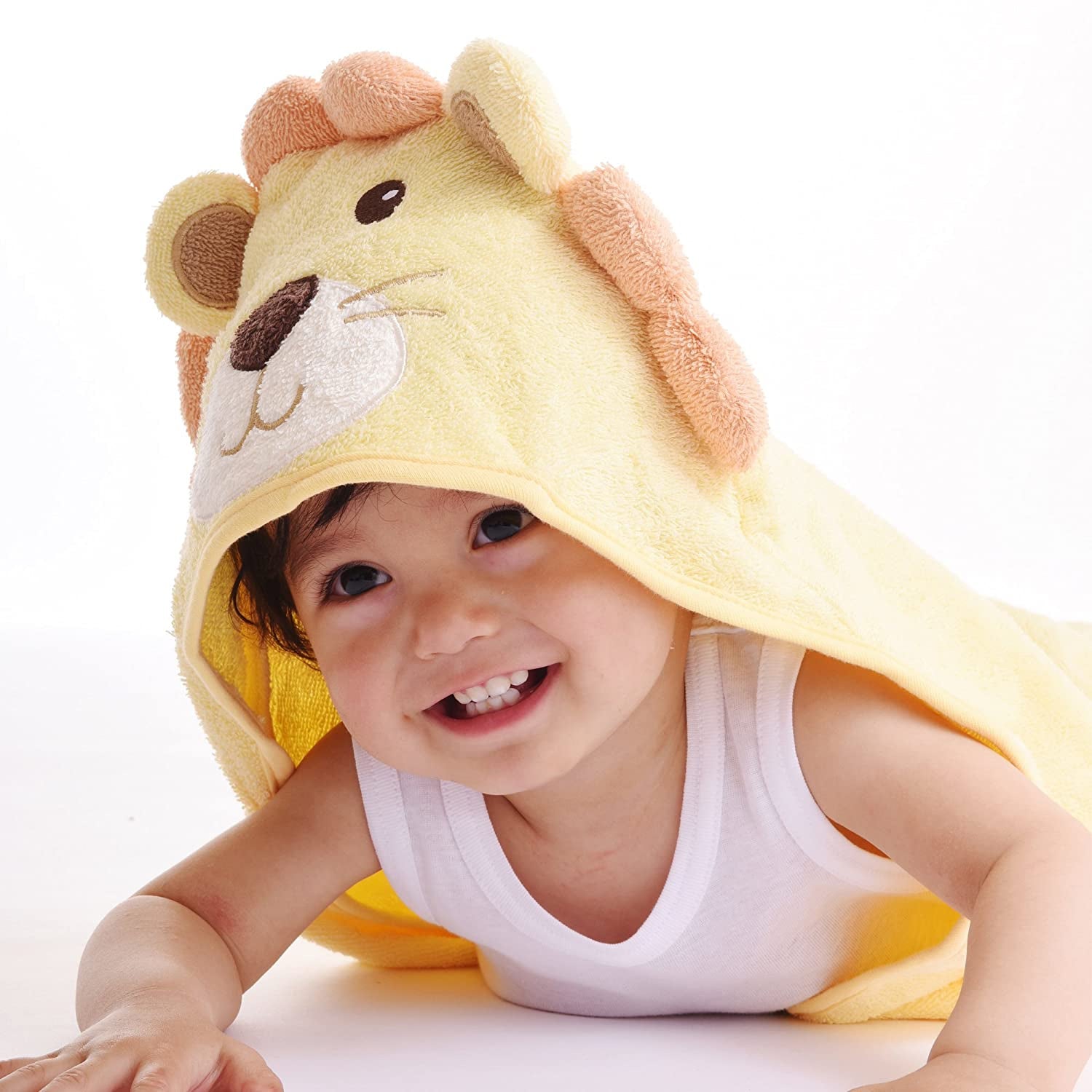 Luvable Friends Animal Face Hooded Towel, Lion