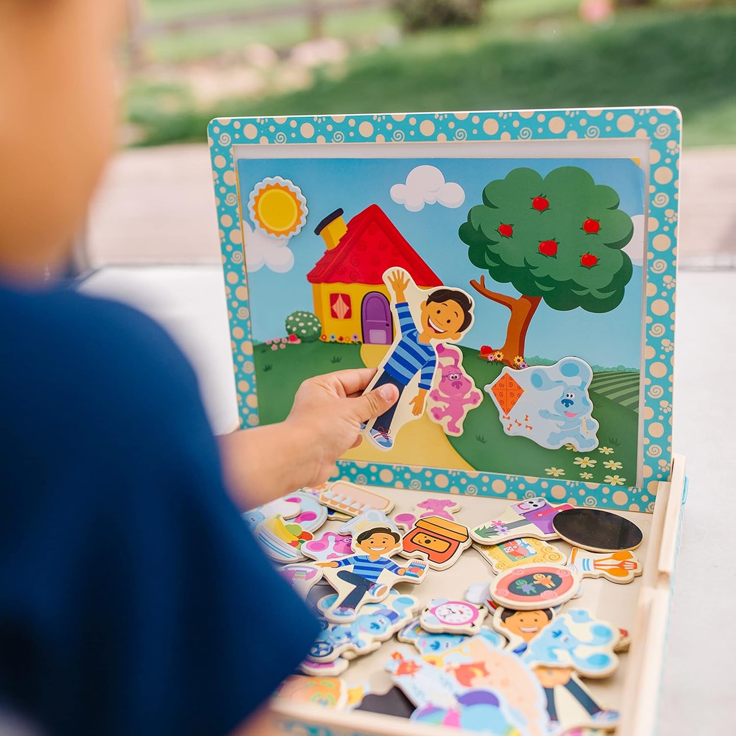 Melissa and Doug Blue's Clues & You! Wooden Magnetic Picture Game (48 Pieces)