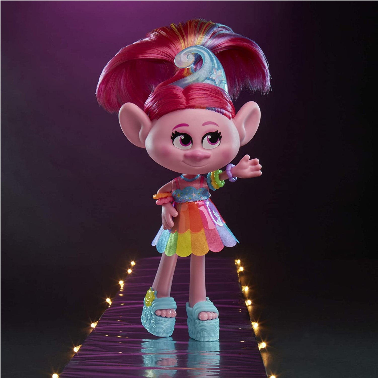 DreamWorks Trolls World Tour Glam Fashion Trolls