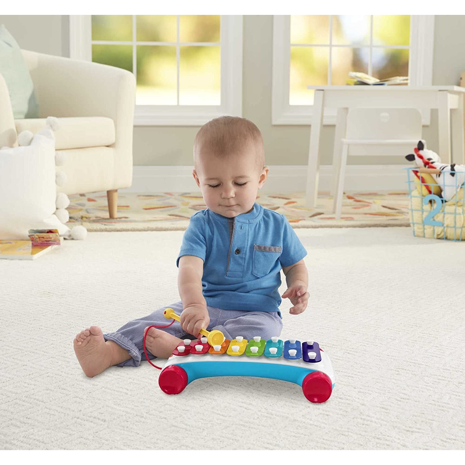 Fisher-Price Toddler Pull Toy, Classic Xylophone Pretend Musical Instrument