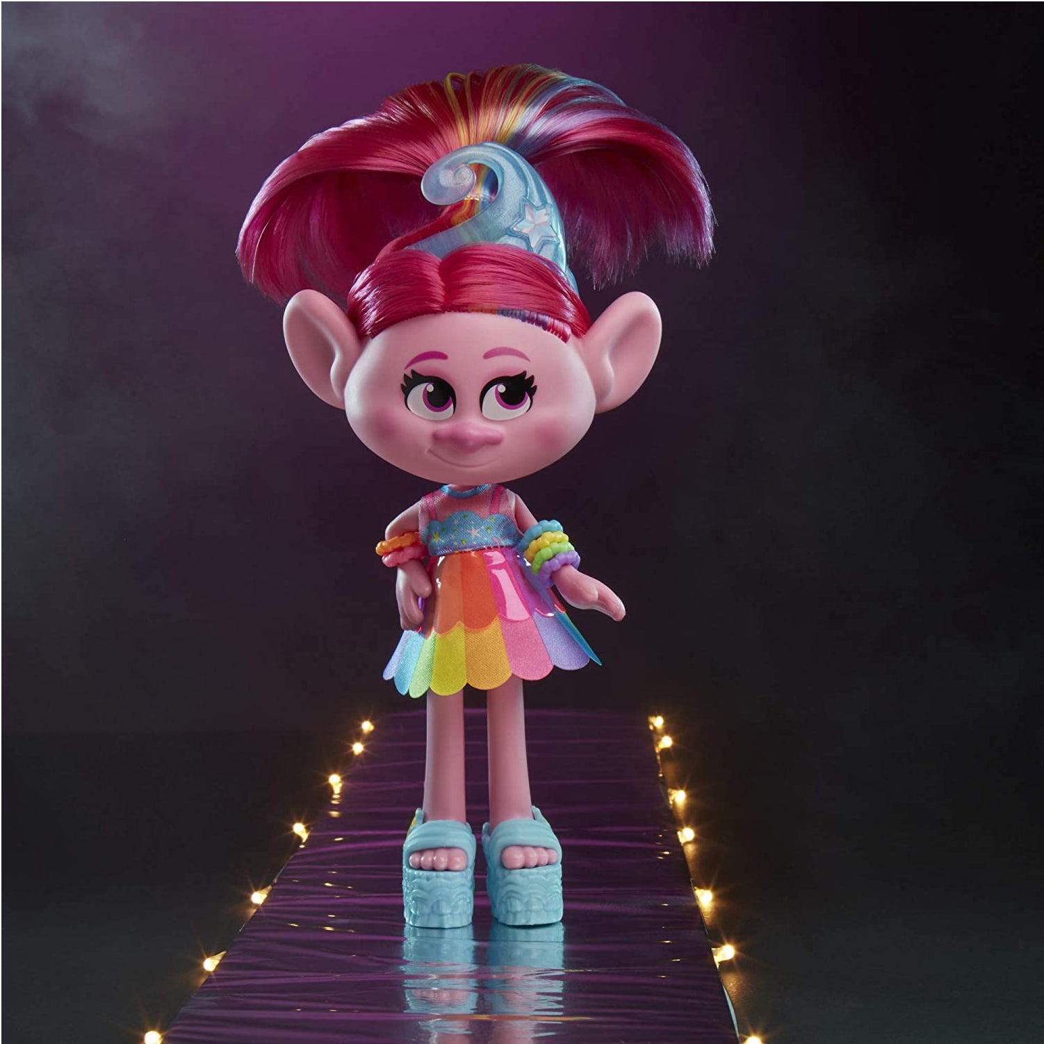 DreamWorks Trolls World Tour Glam Fashion Trolls